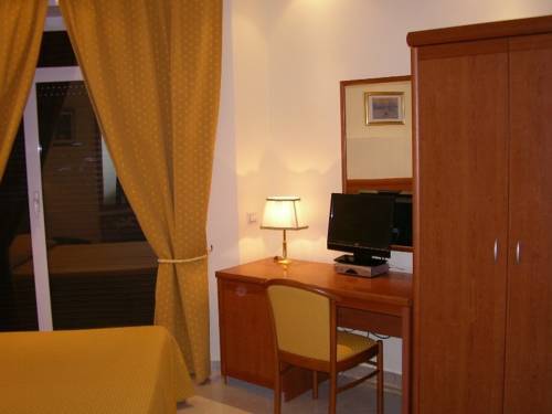 Eur Executive Inn ローマ 部屋 写真